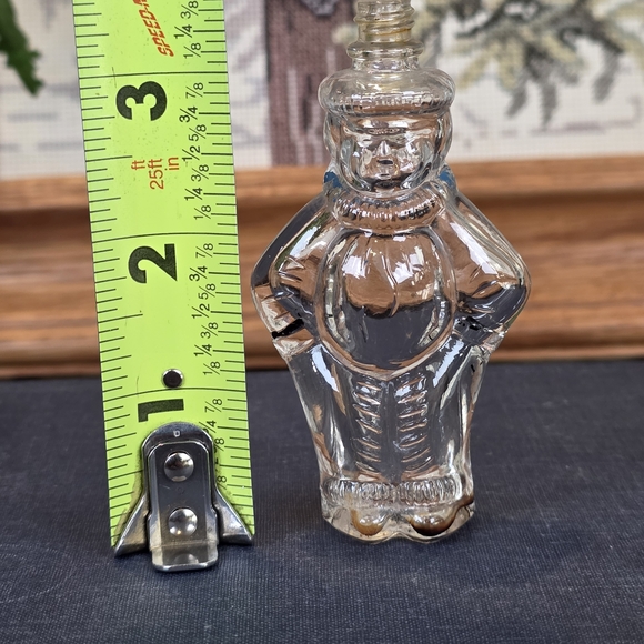 Vintage Clear Glass Figural Bottle Clown Man Winter Coat Cap Collectible Novelty - Picture 9 of 9